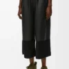 Kurze Hose aus Nappalammleder und Ziegenwildleder Schwarz