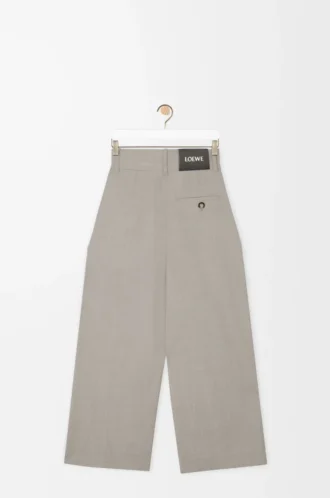 Kurze Wickelhose aus Wolle in Hellbeige Melange