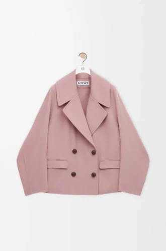 Kurzer Mantel aus Wolle in Rosa