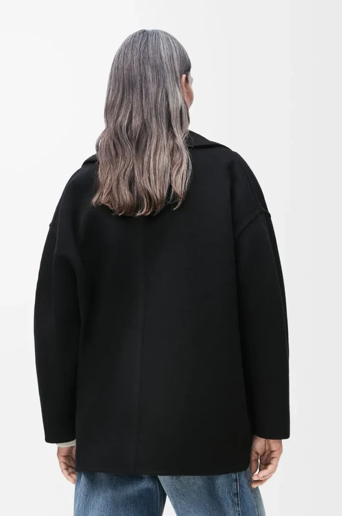 Kurzer Mantel aus Wolle Schwarz