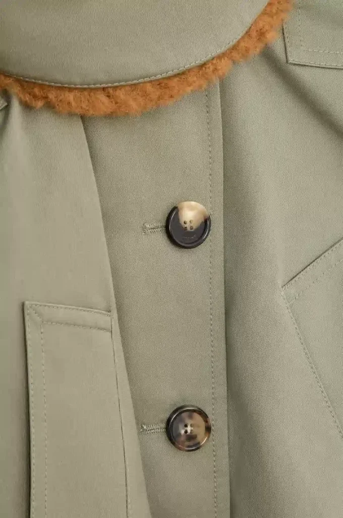 Kurzer Parka aus Baumwolle in Khaki-Grün
