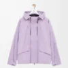 Kurzer Parka aus technischer Baumwolle in Lila Kurzer Parka aus technischer Baumwolle in Lila