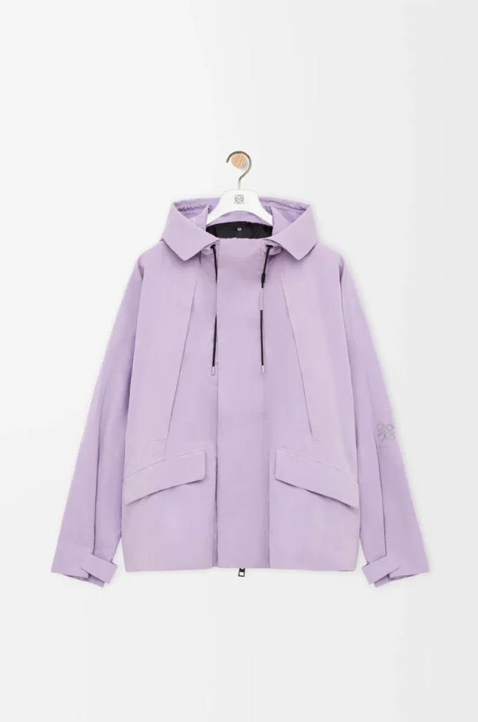 Kurzer Parka aus technischer Baumwolle in Lila Kurzer Parka aus technischer Baumwolle in Lila