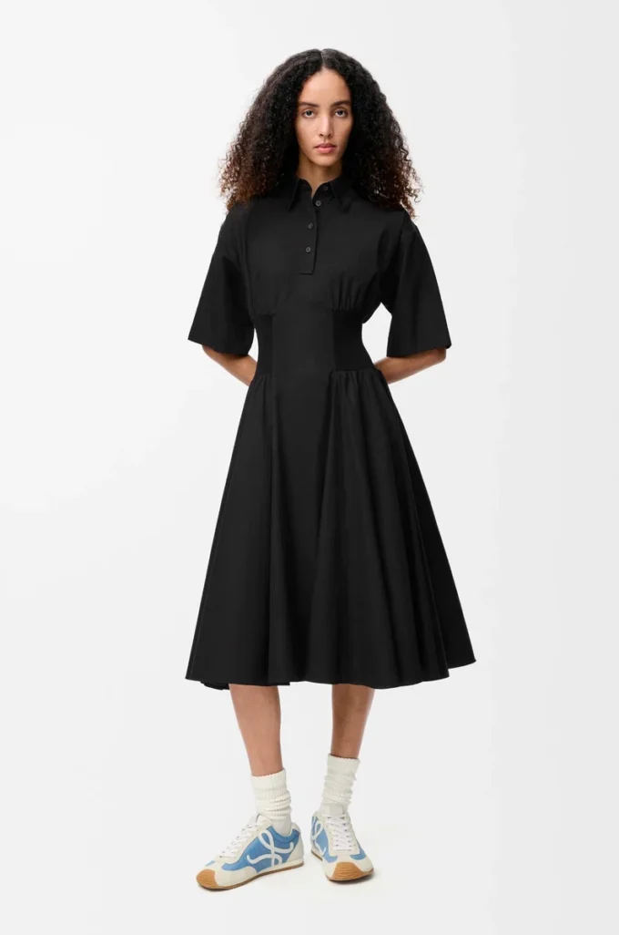 Kurzärmeliges Kleid aus Baumwolle Schwarz
