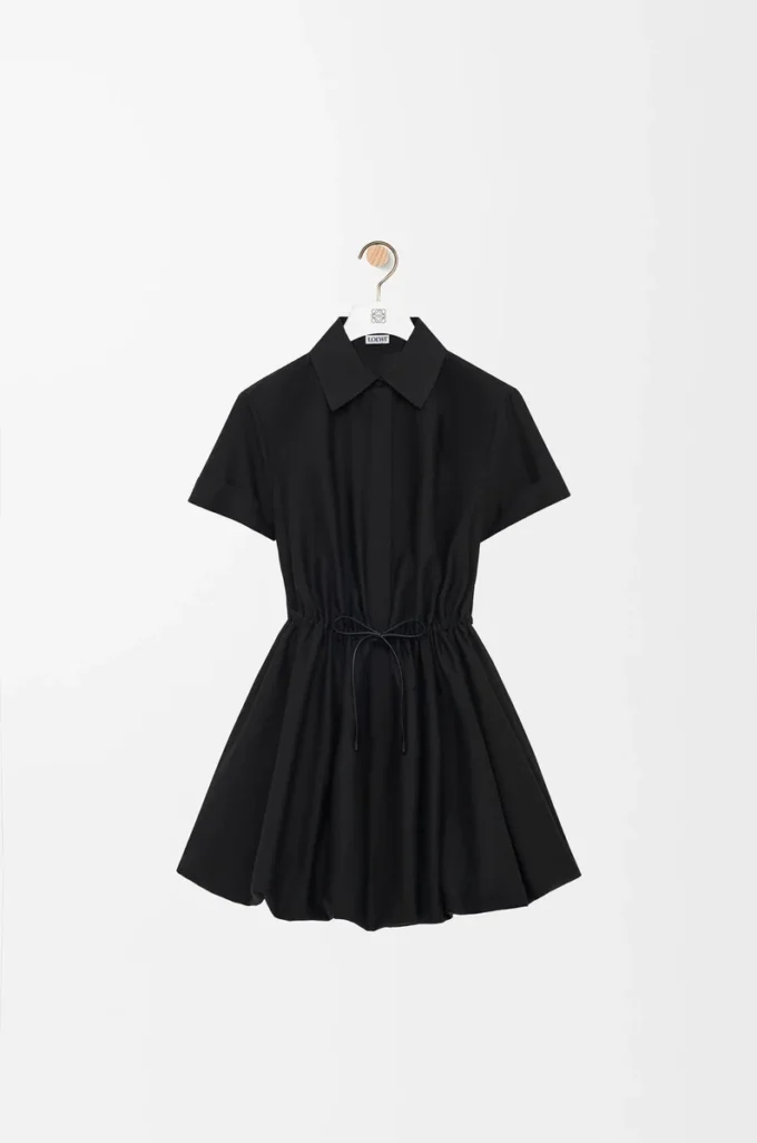 Kurzärmeliges Kleid aus Baumwolle und Seide Schwarz