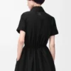 Kurzärmeliges Kleid aus Baumwolle und Seide Schwarz