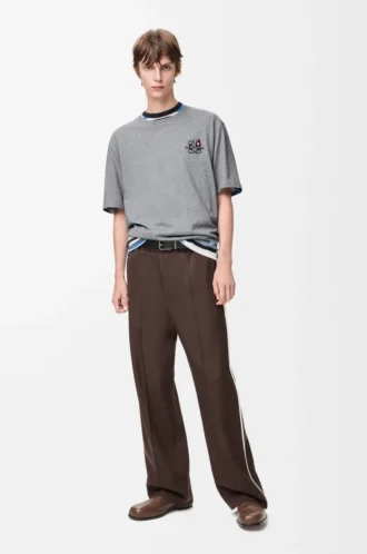 Lockeres T-Shirt aus Baumwolle in Grau meliert