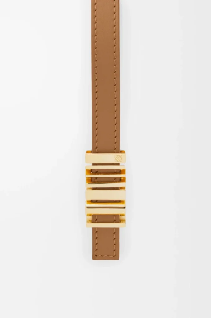 LOEWE Grafikgürtel aus glattem Kalbsleder Oak/Gold