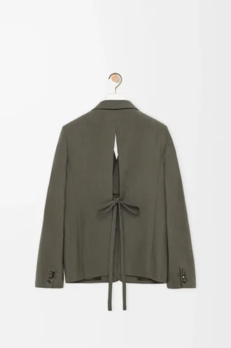 Maßgeschneiderte Jacke aus Wolle in Khaki-Grün