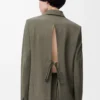 Maßgeschneiderte Jacke aus Wolle in Khaki-Grün