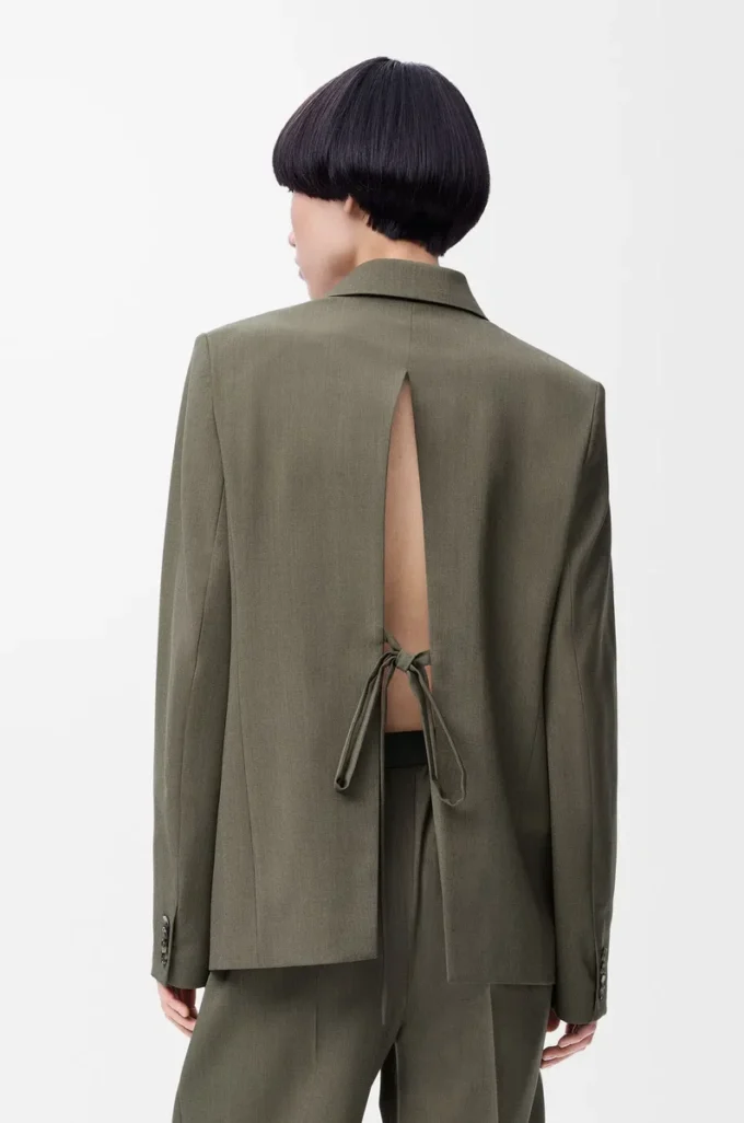 Maßgeschneiderte Jacke aus Wolle in Khaki-Grün