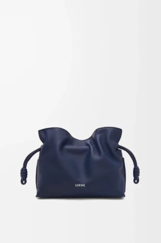 Mini-Clutch Flamenco aus Nappakalbsleder in Abyss Blue