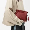 Mini-Clutch Flamenco aus Nappakalbsleder in Burnt Red