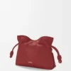 Mini-Clutch Flamenco aus Nappakalbsleder in Burnt Red