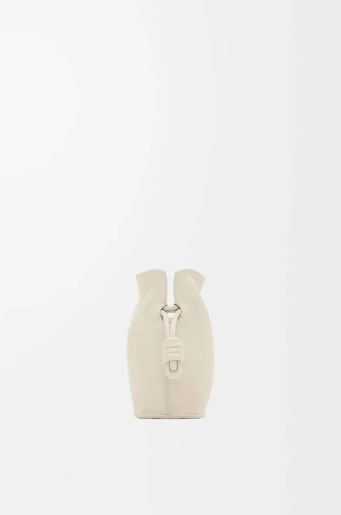 Mini-Clutch „Flamenco“ aus Nappakalbsleder in Sea Salt