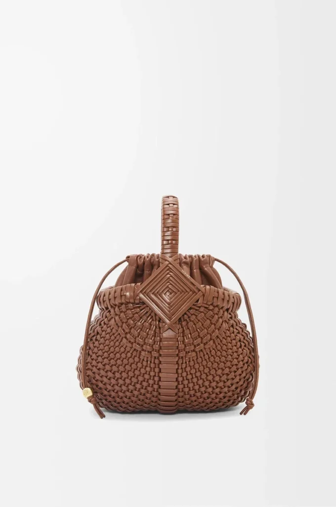 Mini Diamond Round Basket Tasche aus Kalbsleder in Dunkelbraun