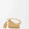 Mini Featherlight Puzzle Tasche aus Nappalammleder in Dark Butter