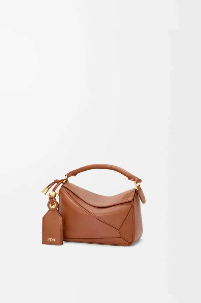 Mini Featherlight Puzzle Tasche aus Nappalammleder in Pecan