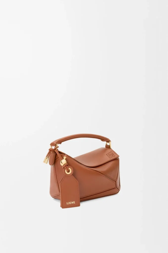Mini Featherlight Puzzle Tasche aus Nappalammleder in Pecan