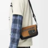 Mini Flex Messenger aus Canvas und Wildleder Schwarz/Dunkelgold