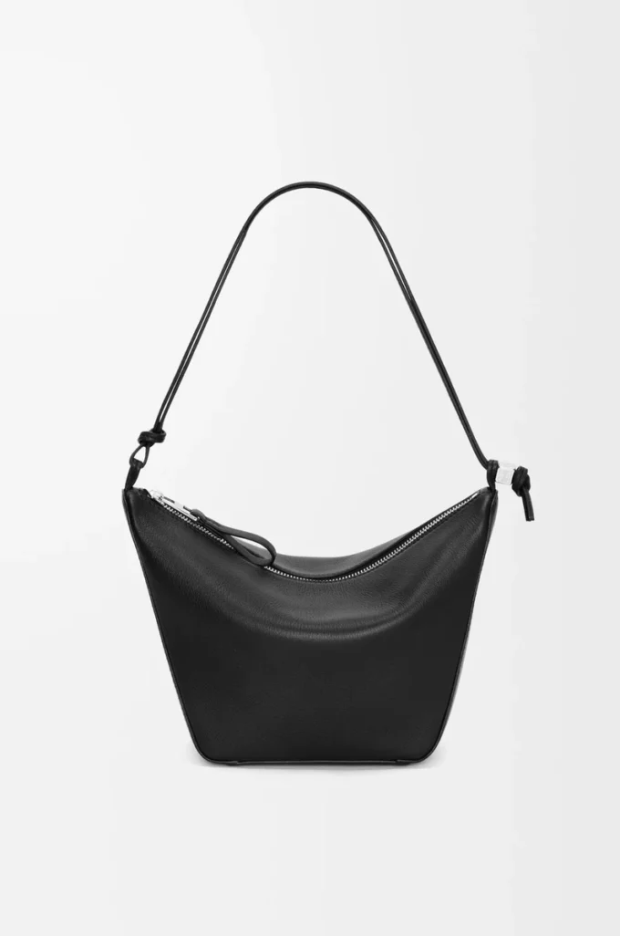Mini Hammock Hobo aus klassischem Kalbsleder in Schwarz