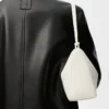Mini Hammock Hobo aus klassischem Kalbsleder in Soft White
