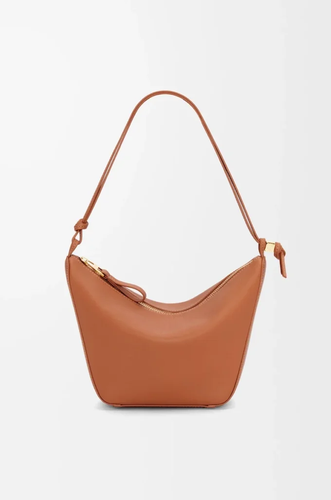 Mini Hammock Hobo aus klassischem Kalbsleder in Tan