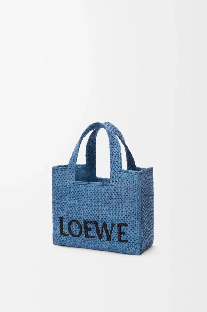 Mini LOEWE Font Tote aus Raffia Hellblau