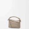Mini Puzzle Edge Tasche aus weichem genarbtem Kalbsleder Clay