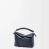 Mini Puzzle Edge Tasche aus weichem genarbtem Kalbsleder Deep Navy