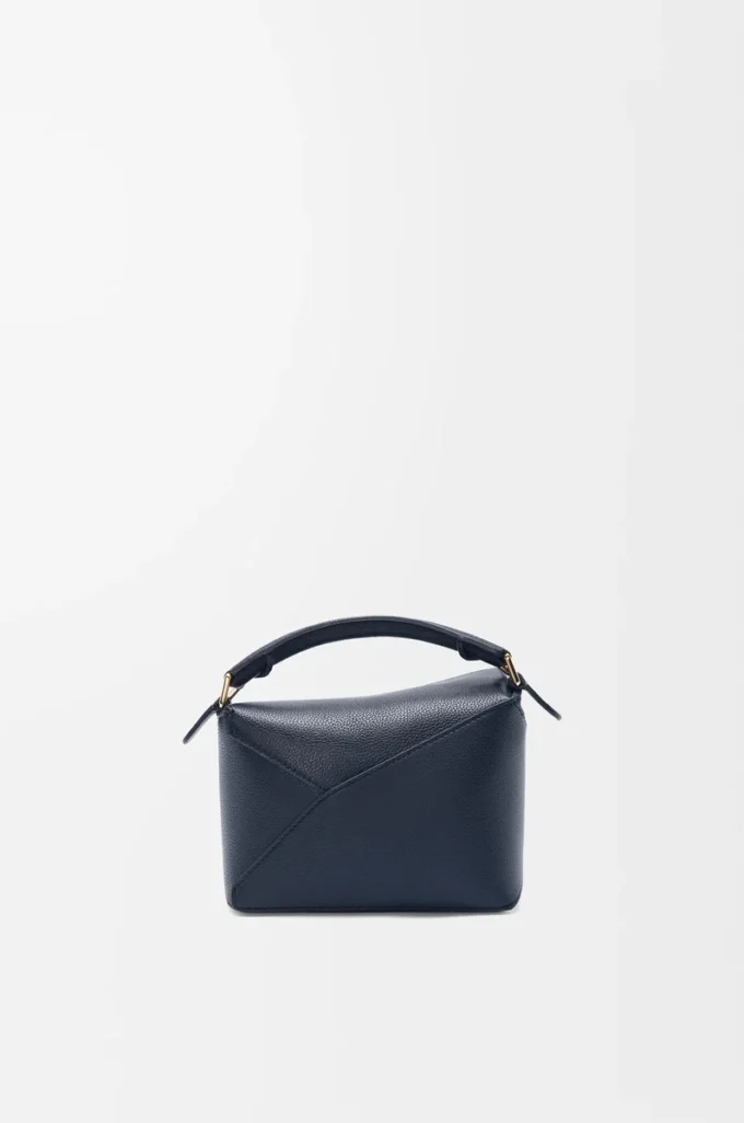 Mini Puzzle Edge Tasche aus weichem genarbtem Kalbsleder Deep Navy