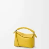Mini Puzzle Edge Tasche aus weichem genarbtem Kalbsleder in Dandelion
