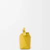 Mini Puzzle Edge Tasche aus weichem genarbtem Kalbsleder in Dandelion