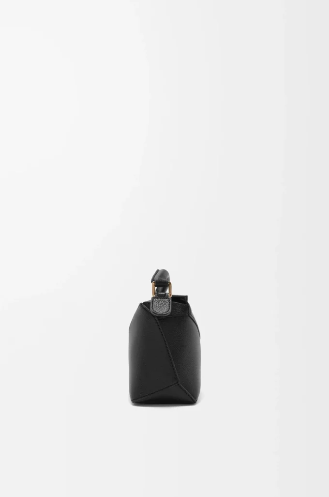 Mini Puzzle Edge Tasche aus weichem genarbtem Kalbsleder Schwarz