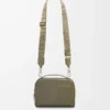 Mini-Umhängetasche für Kameras aus satiniertem Kalbsleder in Khaki Green
