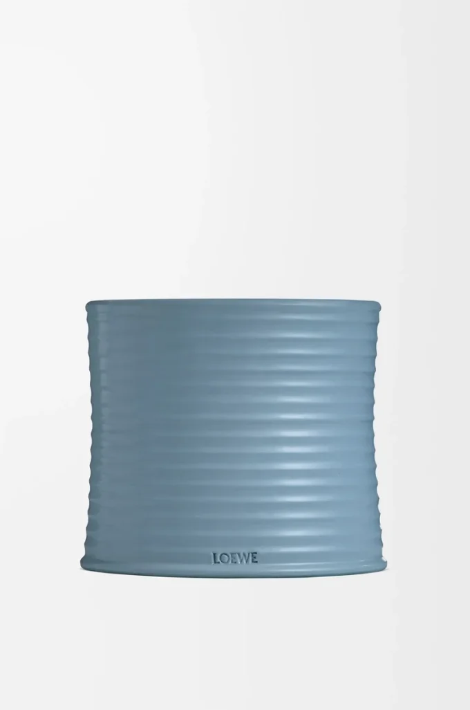 Mittlere Duftkerze mit Zypressen-Duft Baby Blue