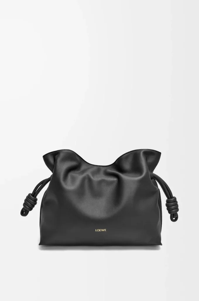 Mittlere Flamenco-Clutch aus Nappakalbsleder in Schwarz
