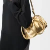 Mittlere Flamenco-Geldbörse aus laminiertem Lammleder in Gold