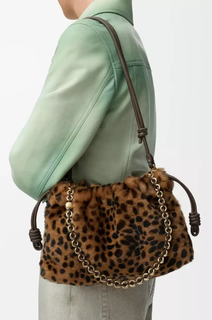 Mittlere Flamenco-Handtasche aus bedrucktem Lammfell Beige/Braun