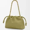 Mittlere Flamenco-Handtasche aus weichem Nappalammleder in Hellmoos