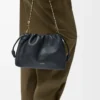 Mittlere Flamenco-Handtasche aus weichem Nappalammleder Schwarz