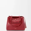Mittlere Madrid-Tasche aus geschmeidigem Kalbsleder in Burnt Red
