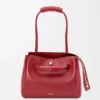 Mittlere Madrid-Tasche aus geschmeidigem Kalbsleder in Burnt Red