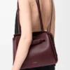 Mittlere Madrid-Tasche aus geschmeidigem Kalbsleder in Dark Burgundy