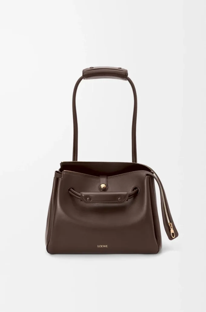 Mittlere Madrid-Tasche aus geschmeidigem Kalbsleder in Dark Chestnut