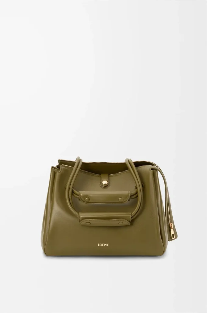 Mittlere Madrid-Tasche aus geschmeidigem Kalbsleder in Olive