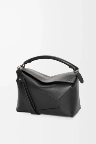 Mittlere Puzzle Edge Tasche aus klassischem Kalbsleder in Schwarz