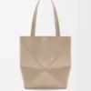 Mittlere Puzzle Fold-Tasche aus glänzendem Kalbsleder in Sand