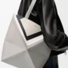 Mittlere Puzzle Fold-Tasche aus Nappakalbsleder Grau/Hellgrau