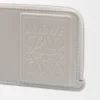 Münzkartenetui aus satiniertem Kalbsleder in Shell Grey